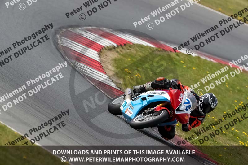 enduro digital images;event digital images;eventdigitalimages;no limits trackdays;peter wileman photography;racing digital images;snetterton;snetterton no limits trackday;snetterton photographs;snetterton trackday photographs;trackday digital images;trackday photos